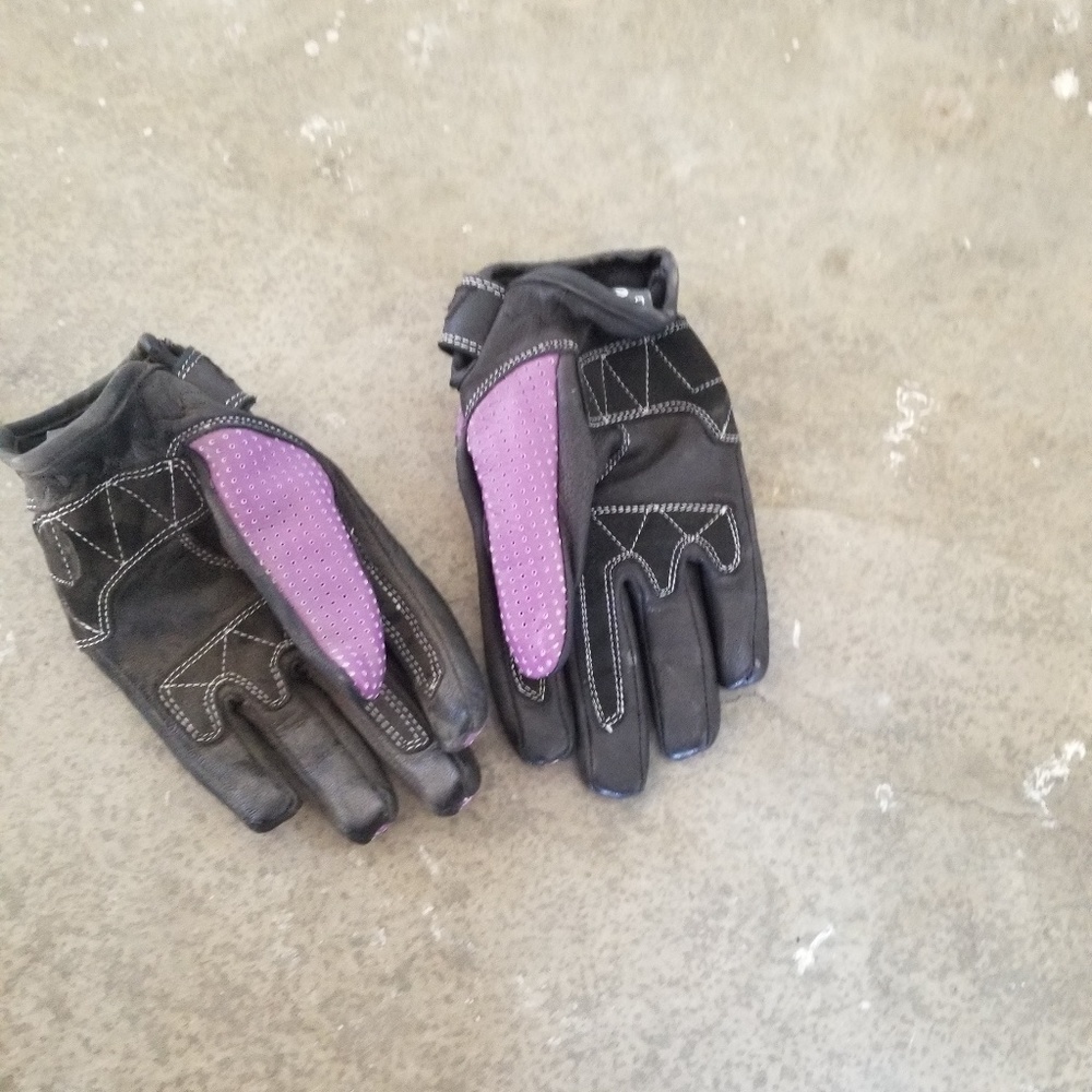 Bike gloves